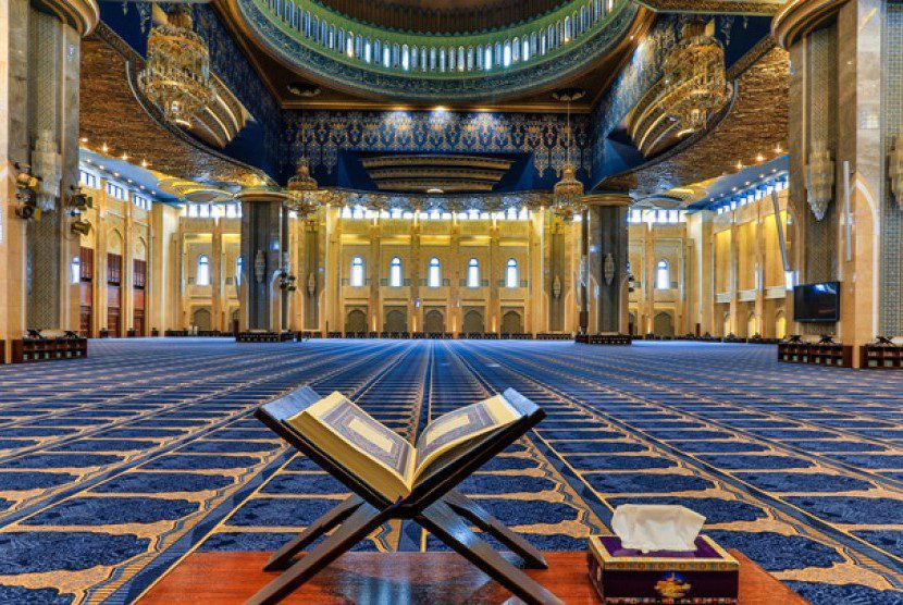 ibadah dalam masjid